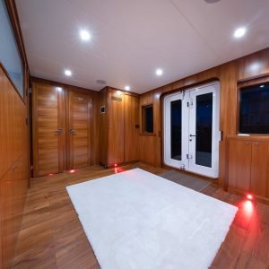 N71 sea nut skylounge 1