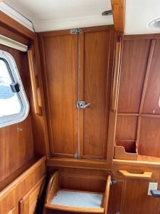 PSC 38T Jade Interior 11