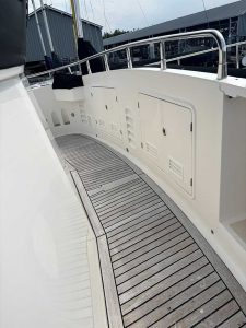 9a) Port Bridge Storage