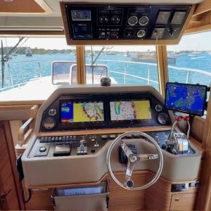 RuthPearl Interior3