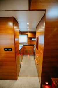 NORDHAVN 52 INVITICA 11